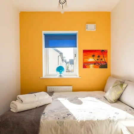 4-bed House Close To Airport, & Beaches * Δουβλίνο