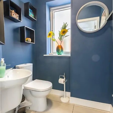 4-bed House Close To Airport, & Beaches Σπίτι διακοπών Δουβλίνο